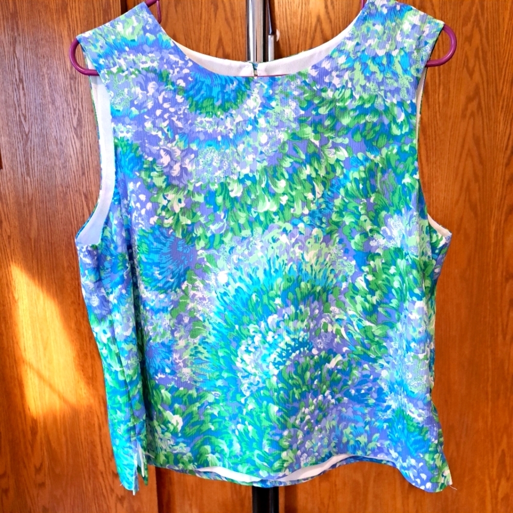 EUC Colorful Shell, Size 14P